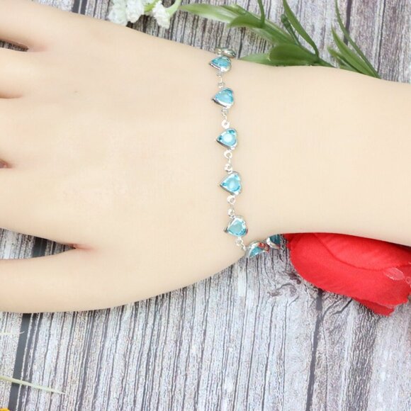 "Trendy Handmade Bracelet – A Stylish Gift for Women & Girls, MAR091905 - Picture 9 of 10